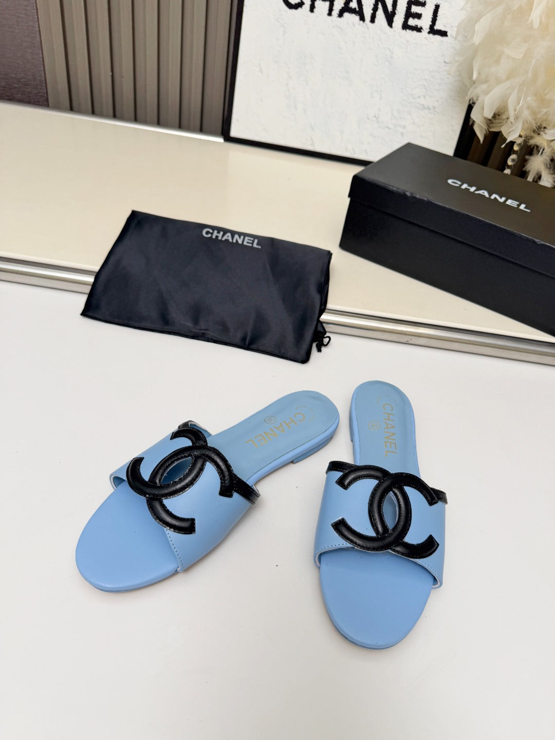 ZPX76C6  Popular high-quality leather slippers