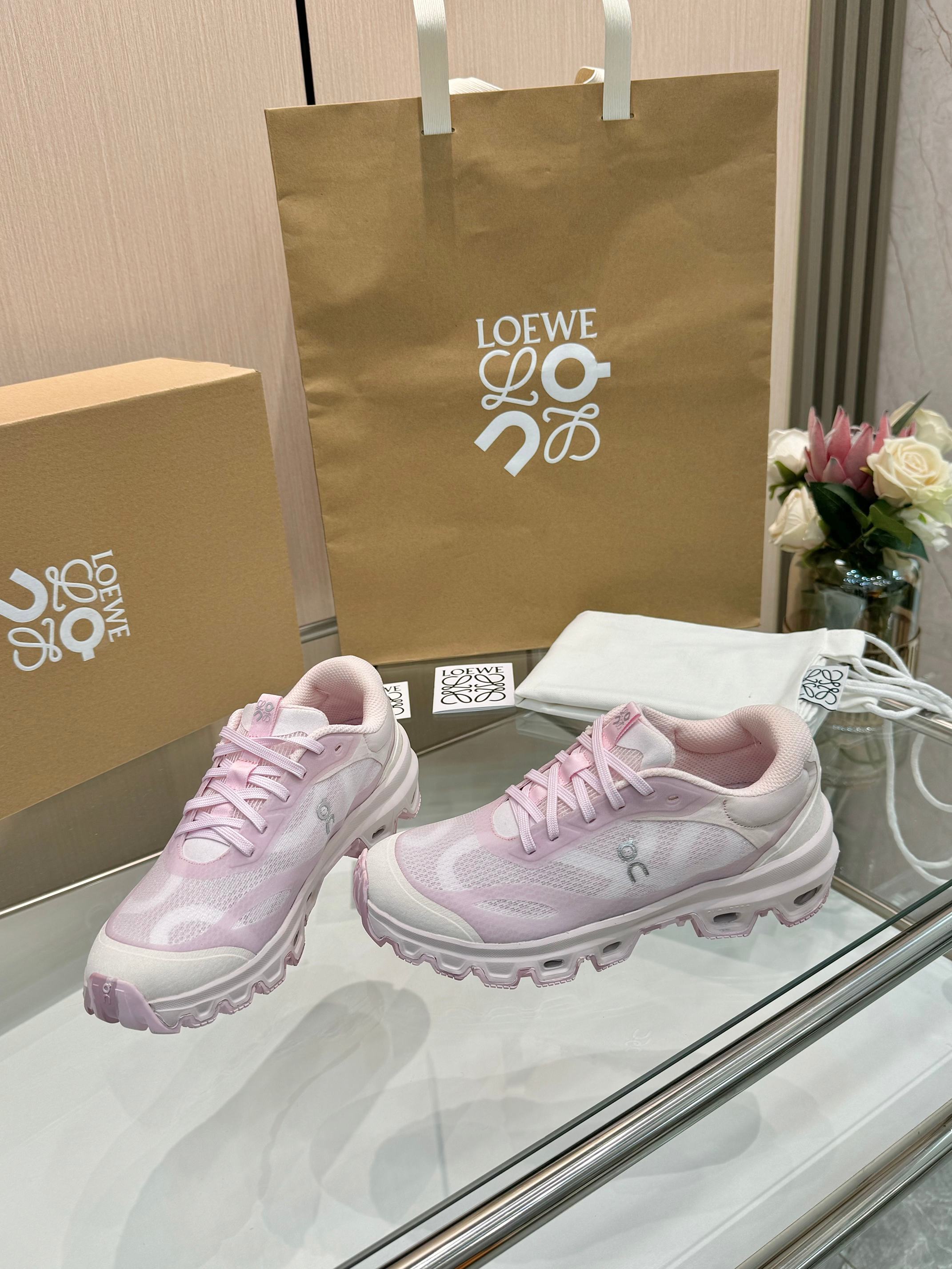 Z1Q95C19  Popular  shoes