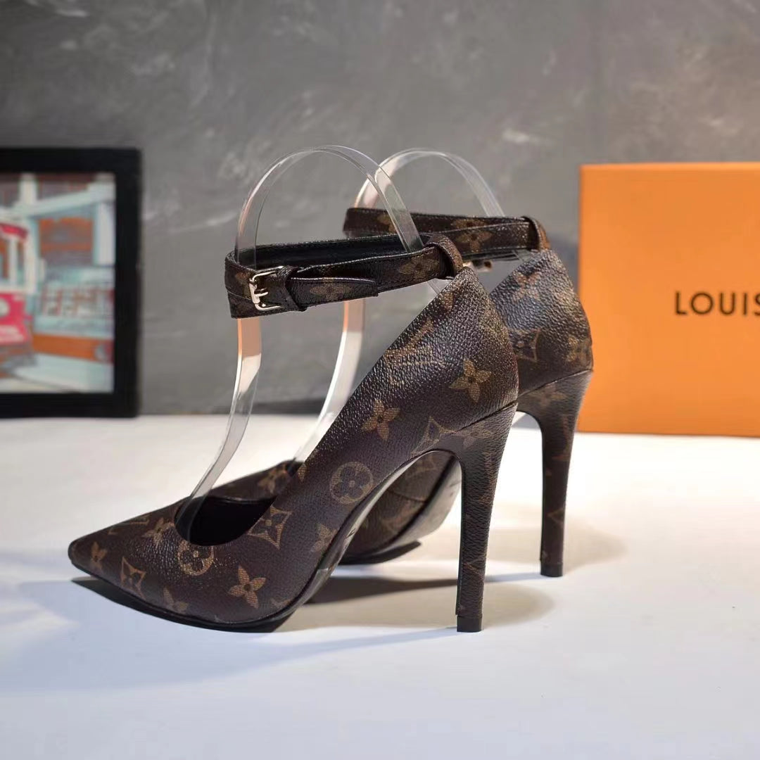 Z2R45E35 Popular leather High heels