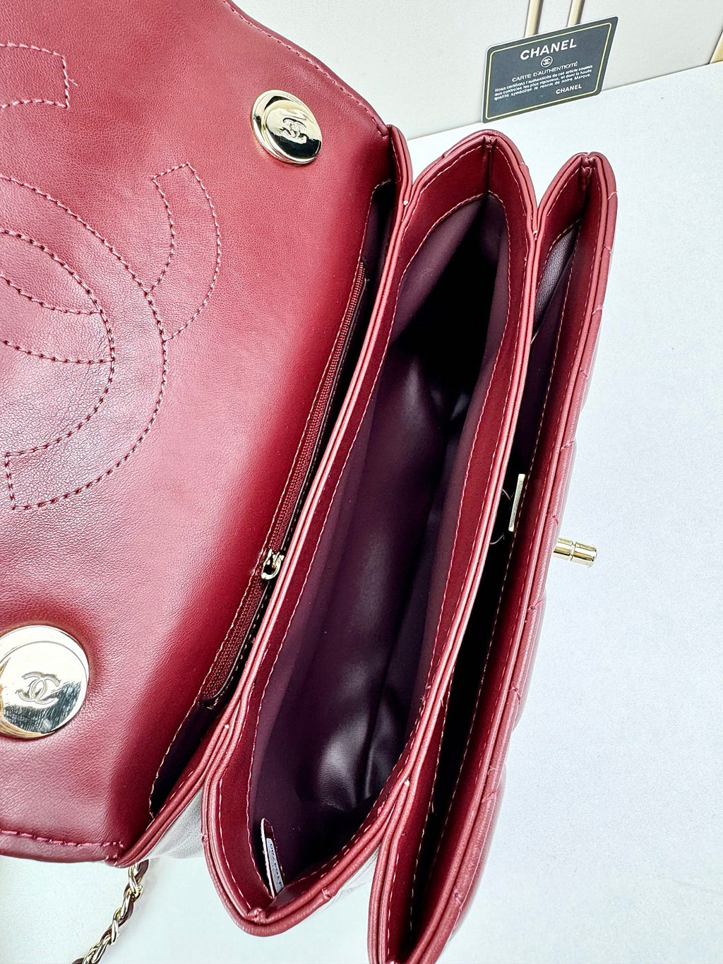 B1X76C7  Popular leather bag