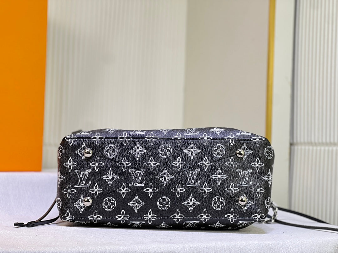 B1N55E40 Popular  eather bag