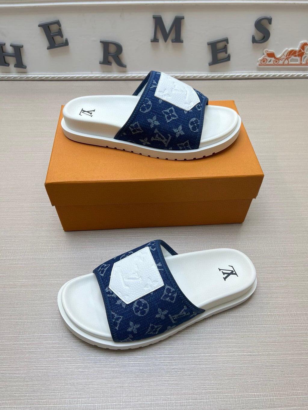 Z5WE252 Popular Slippers
