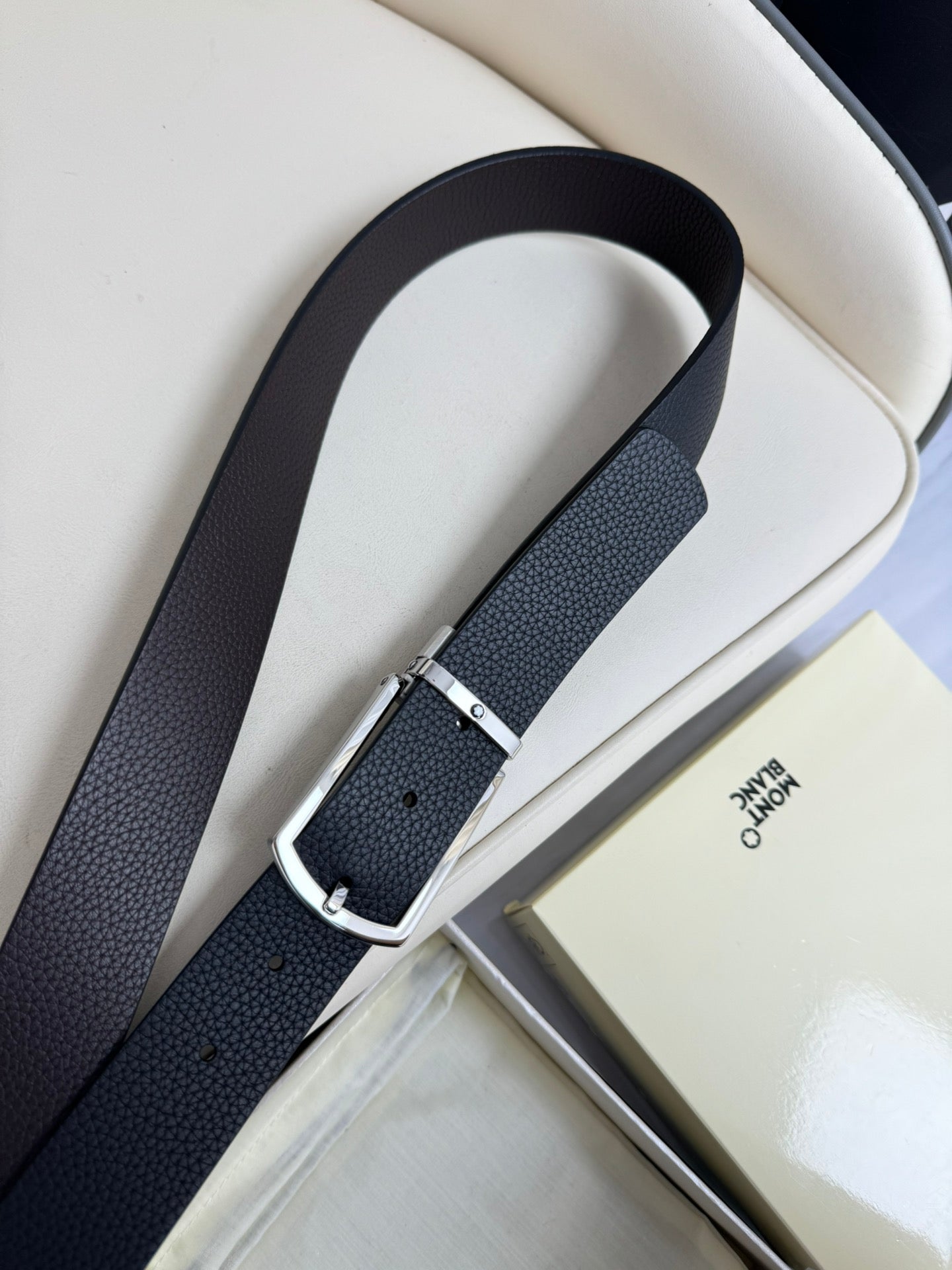 P1R55A238 Popular  High quality belt With full package