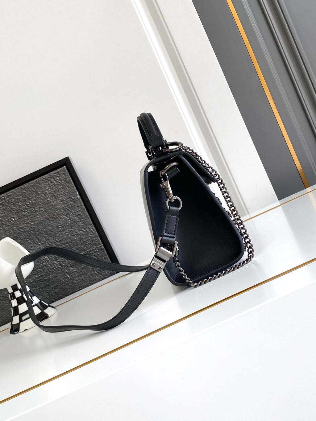 B1P36A73 Popular leather bag