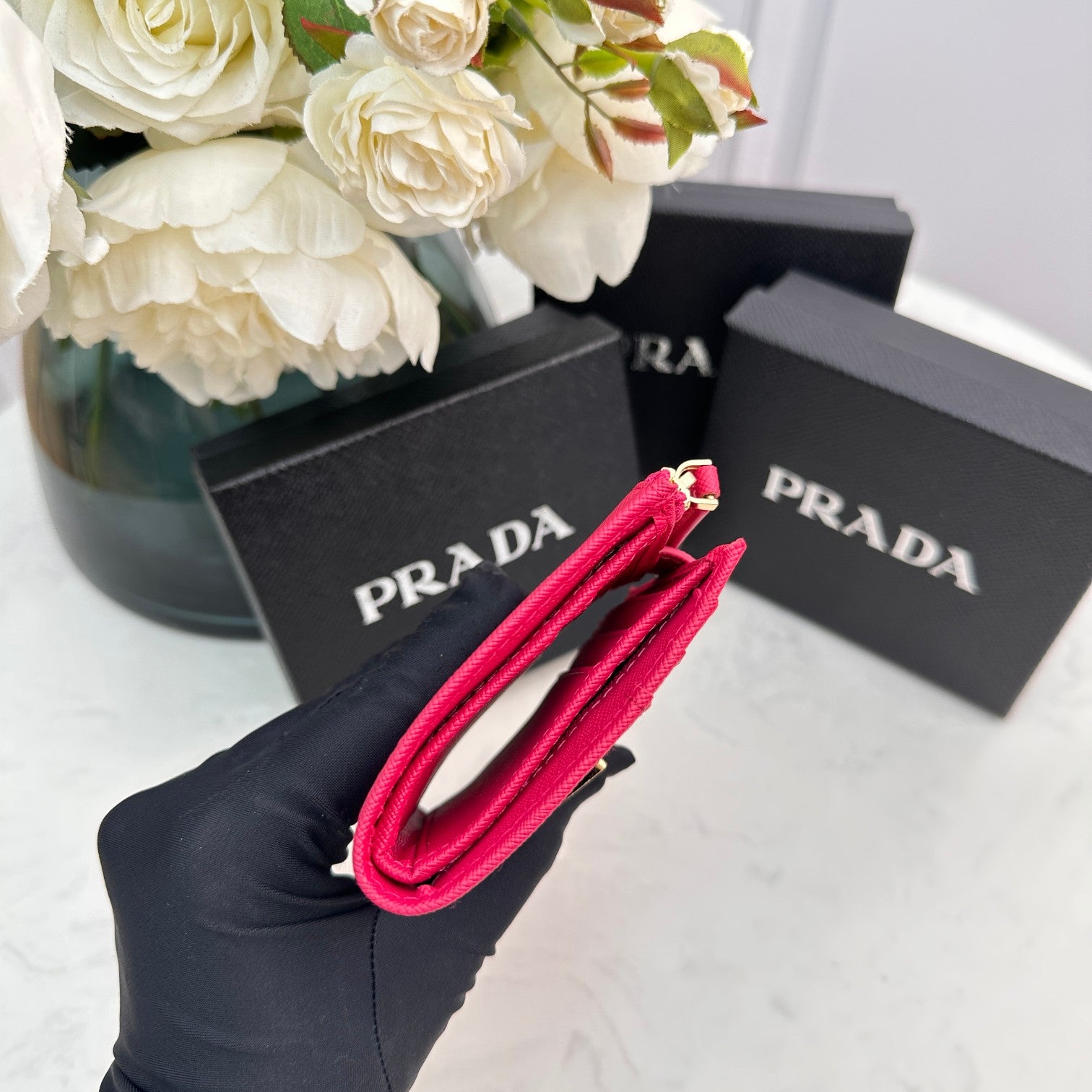 B1P36P1 Popular card holder
