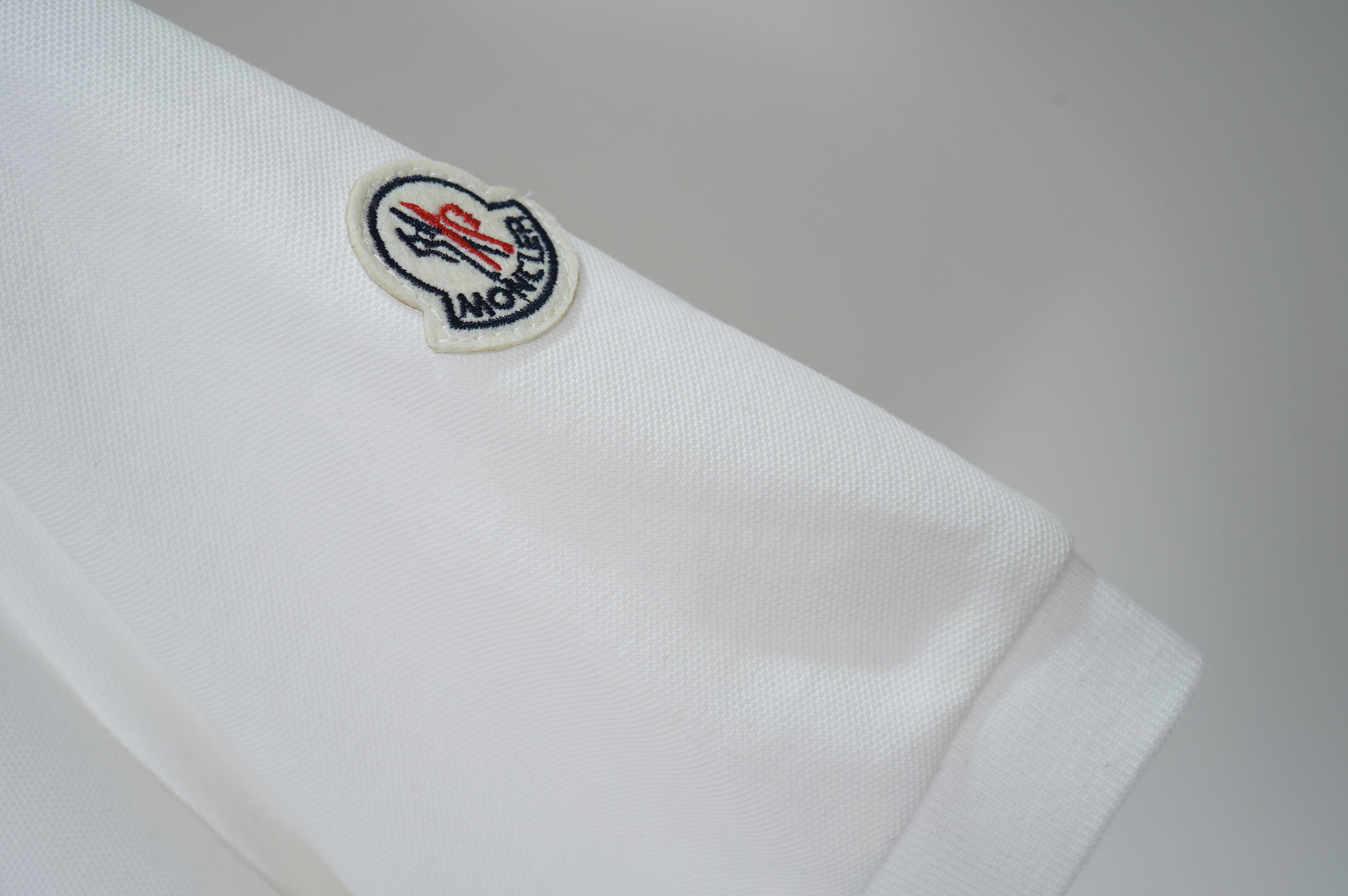 U1P36A63 Popular T-shirts