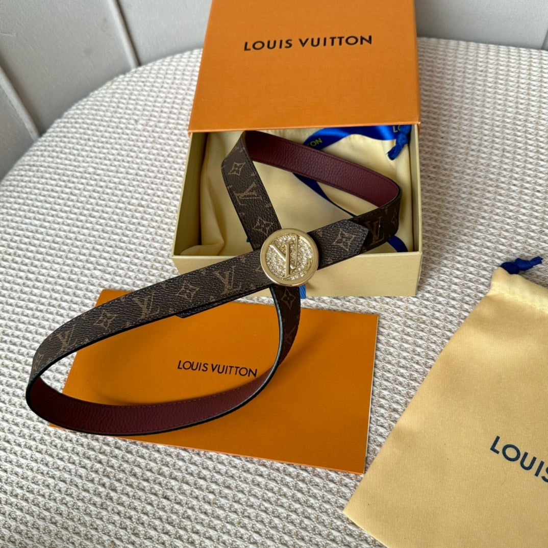 P1Q64E71 Popular  High quality belt With full package