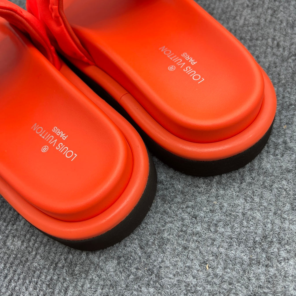Z5YE115 Popular Slippers