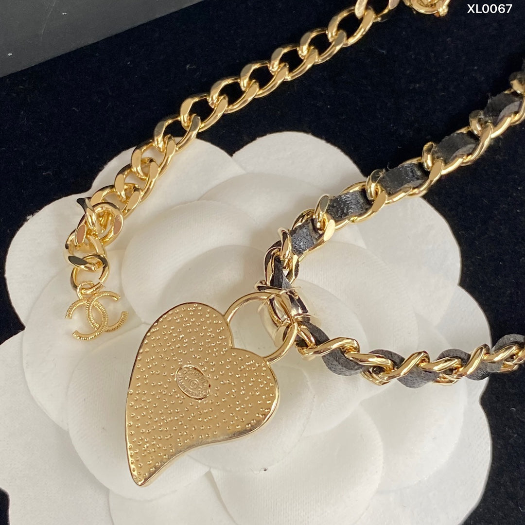 X1Q85C36X Popular Necklace