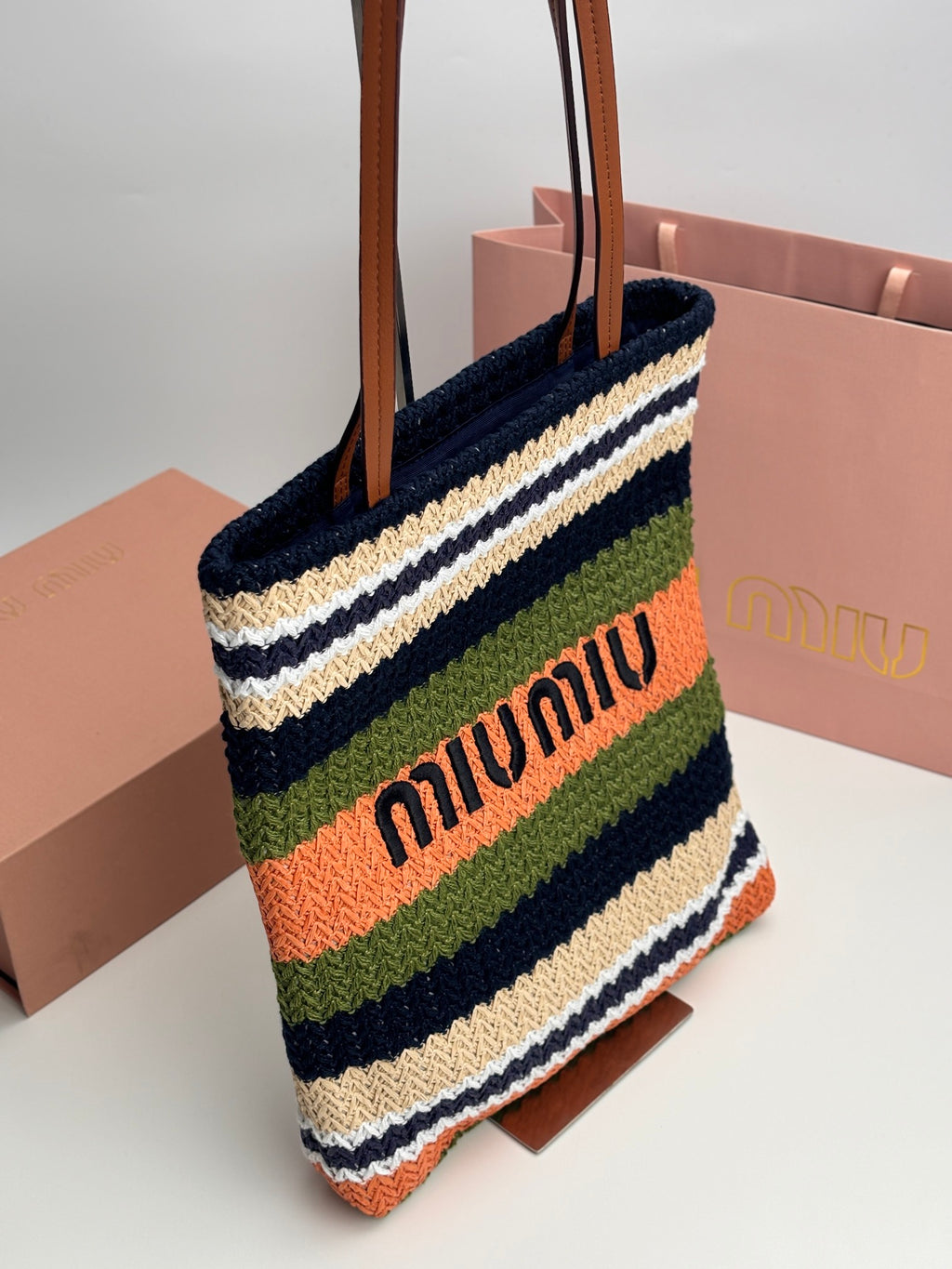 B1X104A77 Popular   Woven Bag