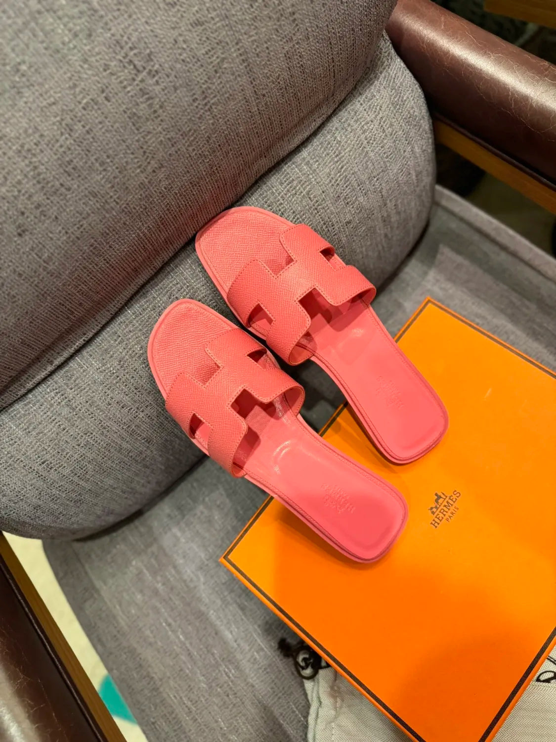 Z1Z55H312 Popular Slippers