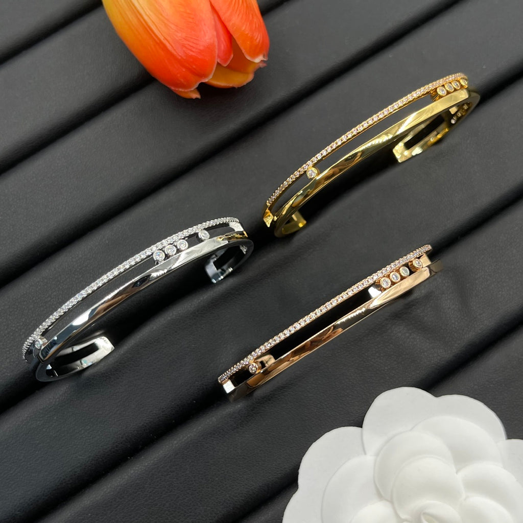 X1Z94A762K  Popular Bracelets