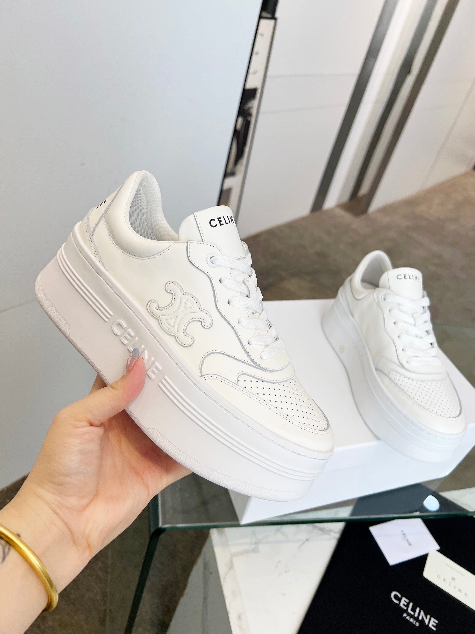 Z2Z85N52  Popular leather Shoes