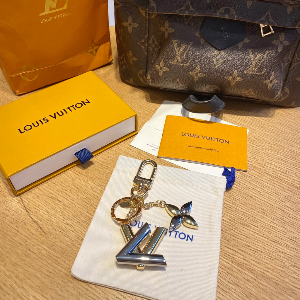A1A91E18  Popular Keychains