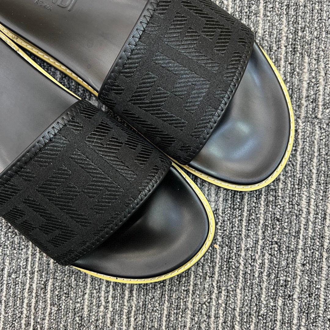 Z5XF105 Popular Slippers