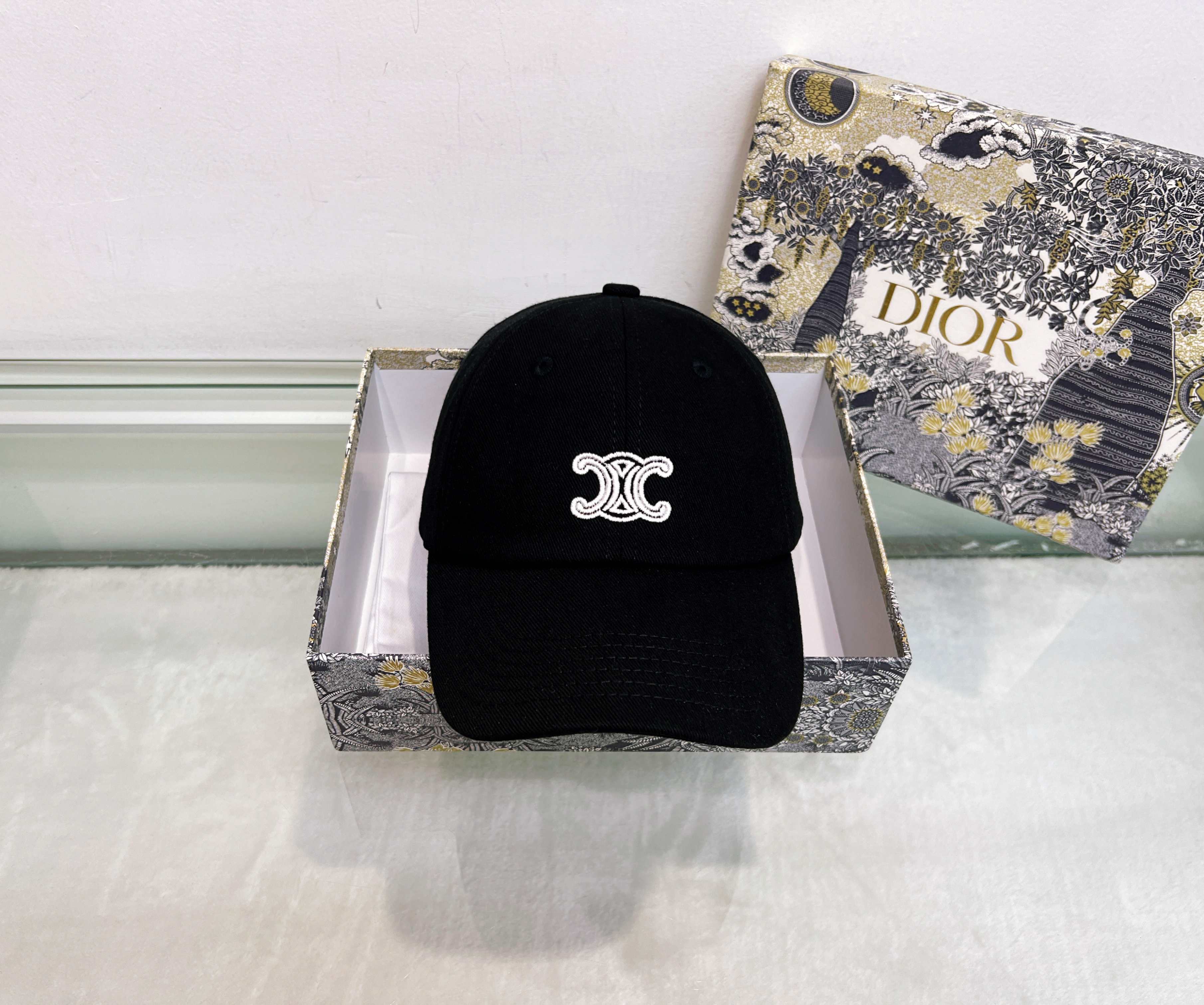 M1X36A19 Popular hats