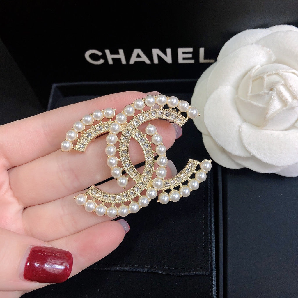 X14C859   Popular Brooch
