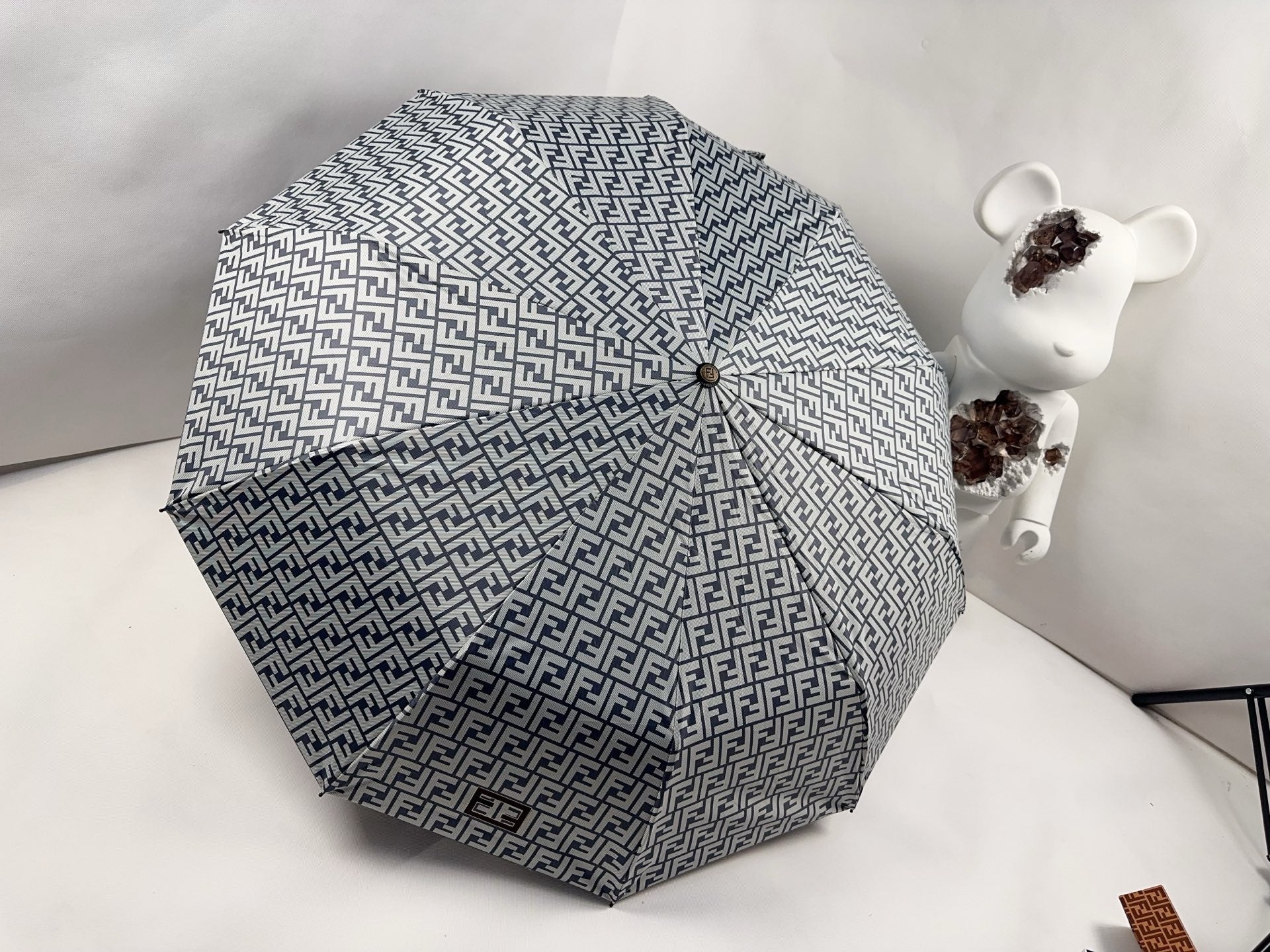 J1R85F99 Popular UV resistant umbrella