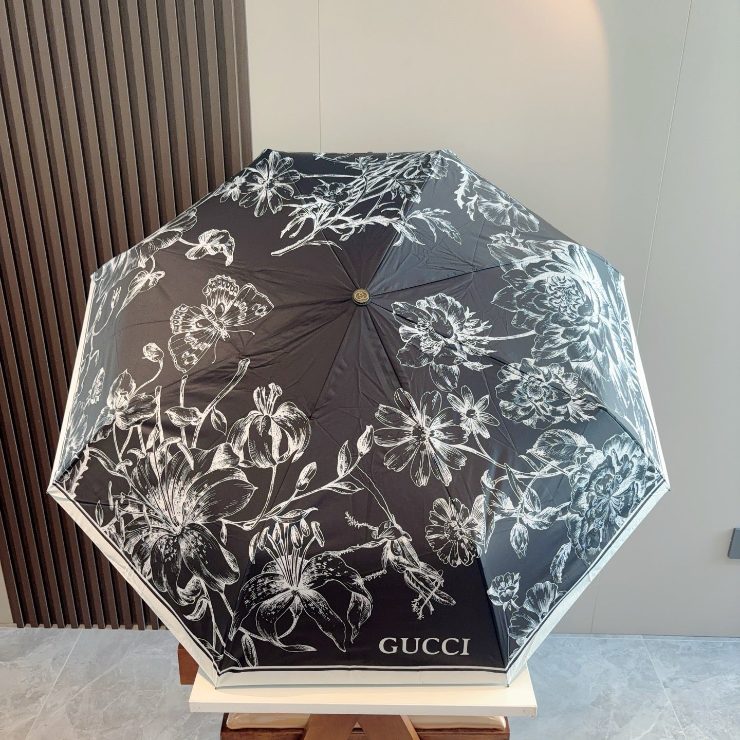 J1R85B117 Popular UV resistant umbrella