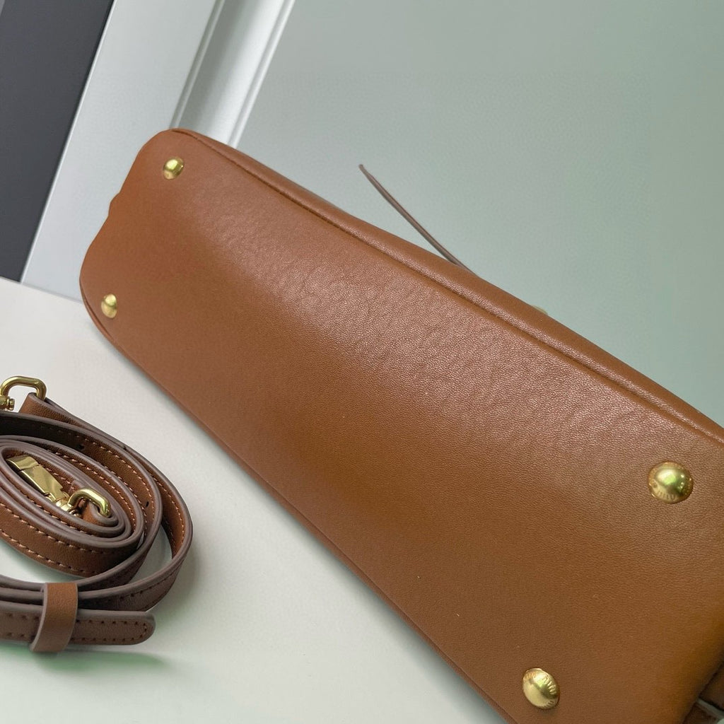 B1R15A40  Popular   leather bag