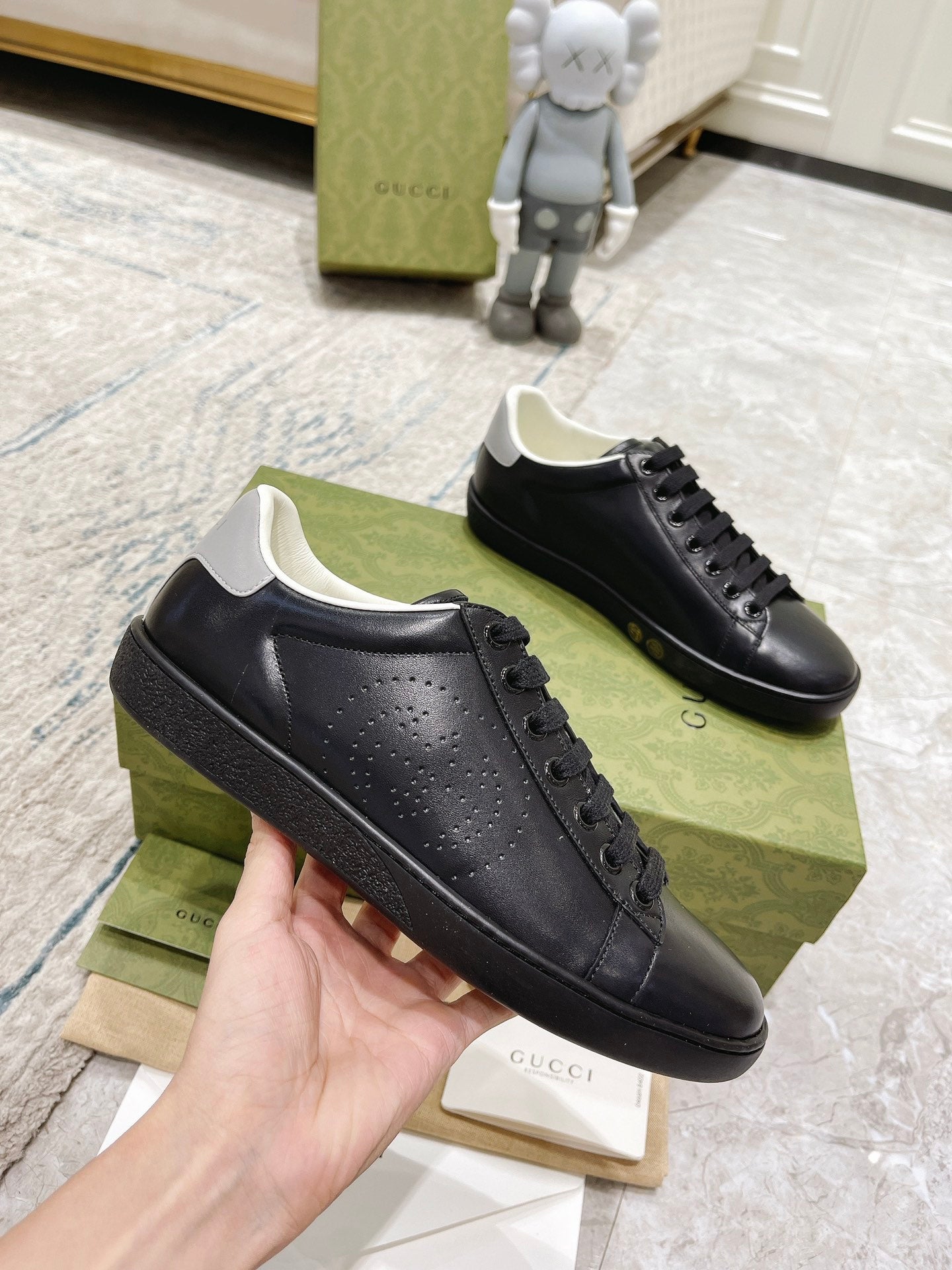 Z2Q105B198 Popular high-quality Shoes