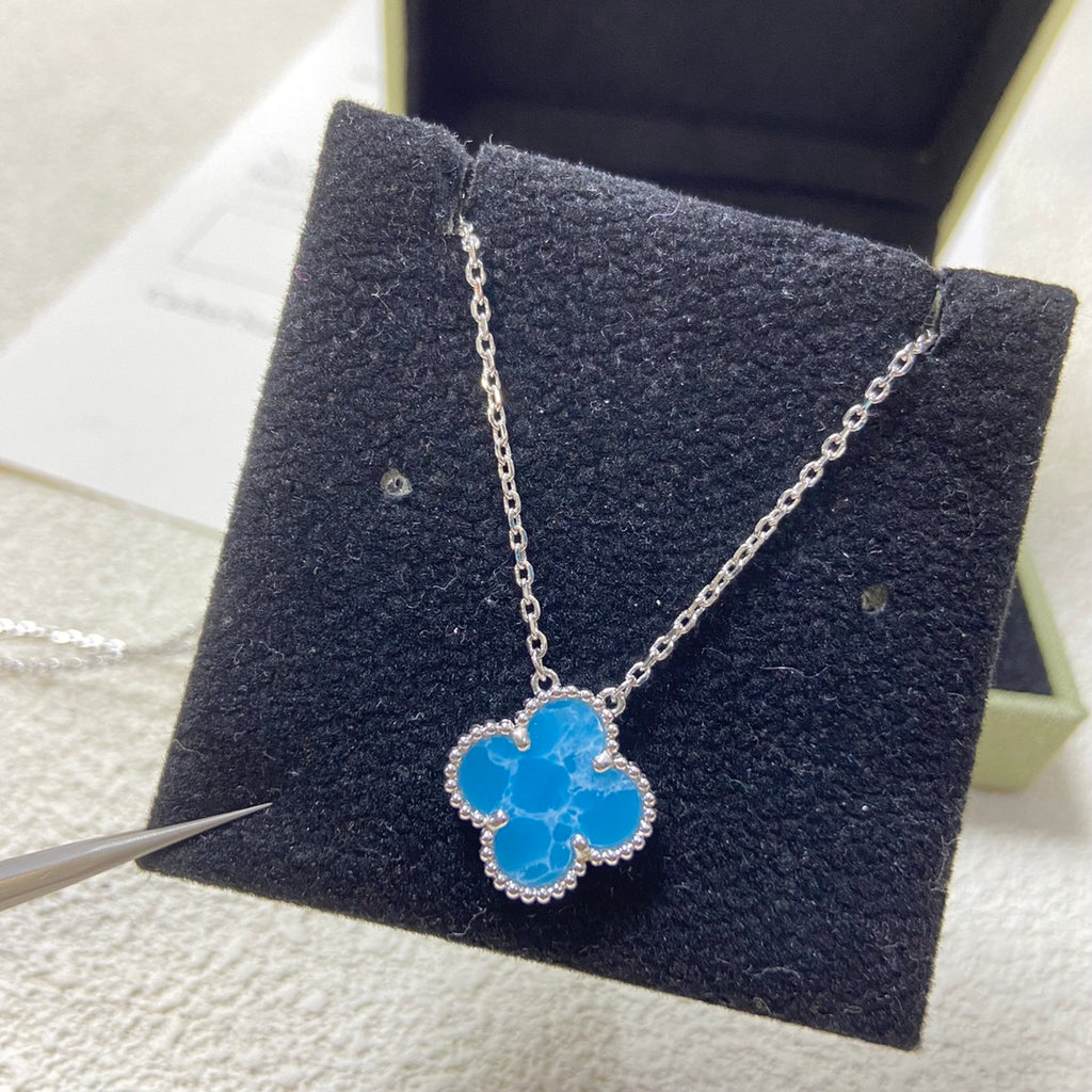 X5Q85VA258X Popular Necklace.  Bracelets. Earrings