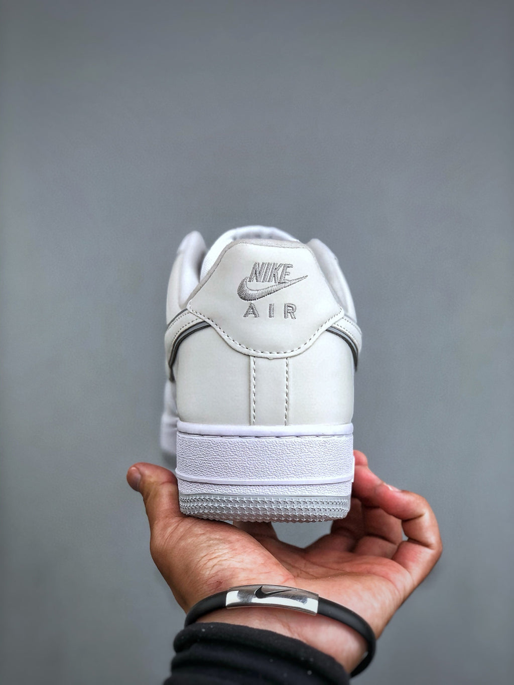 Z4Q95A81 Popular Shoes