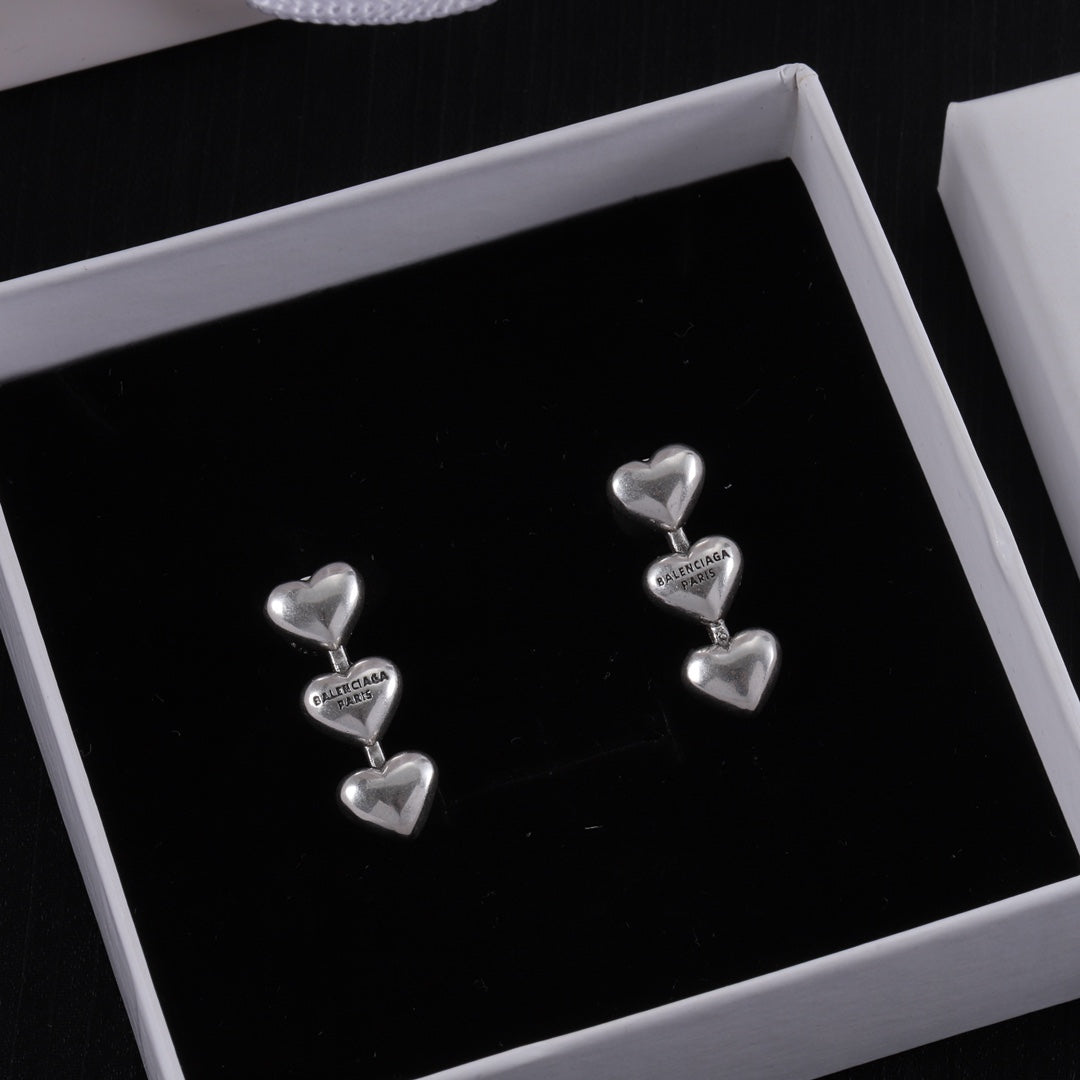 X1Z94J684E Popular Earrings
