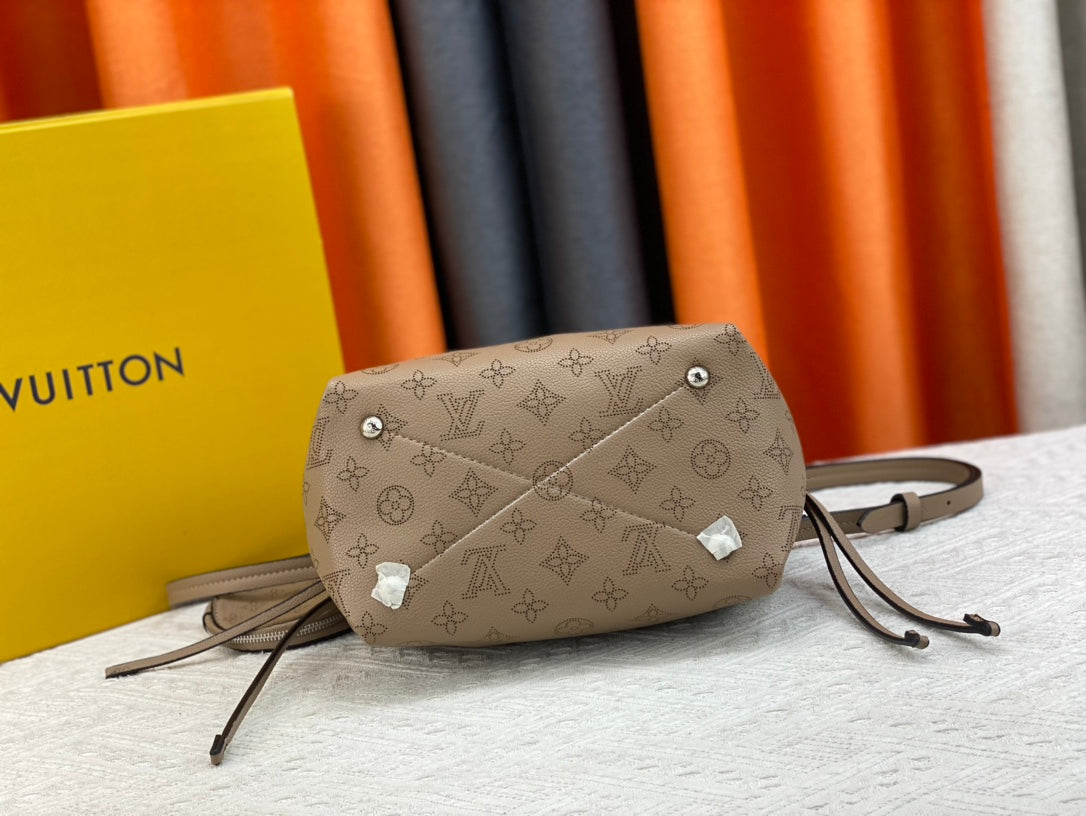 B1N165E98 Popular   leather bag
