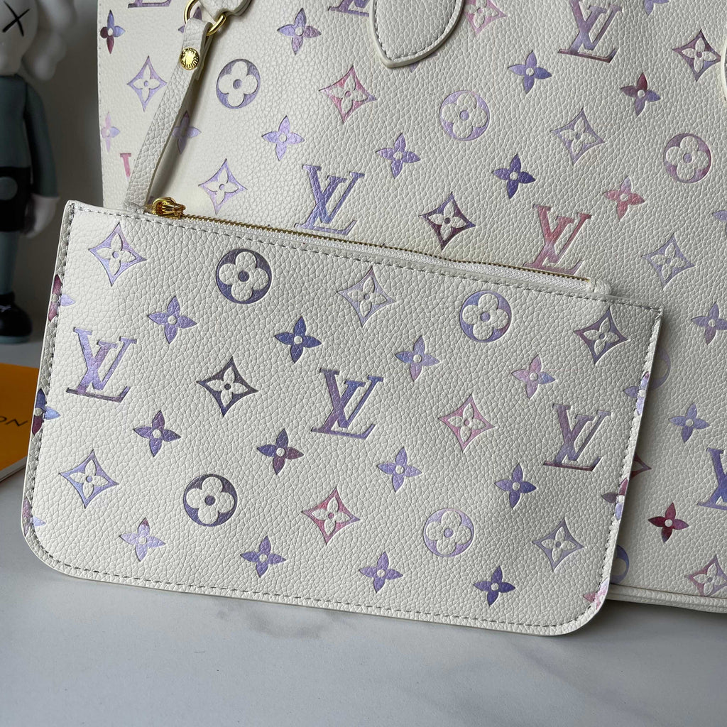 B1P46E93 Popular leather bag