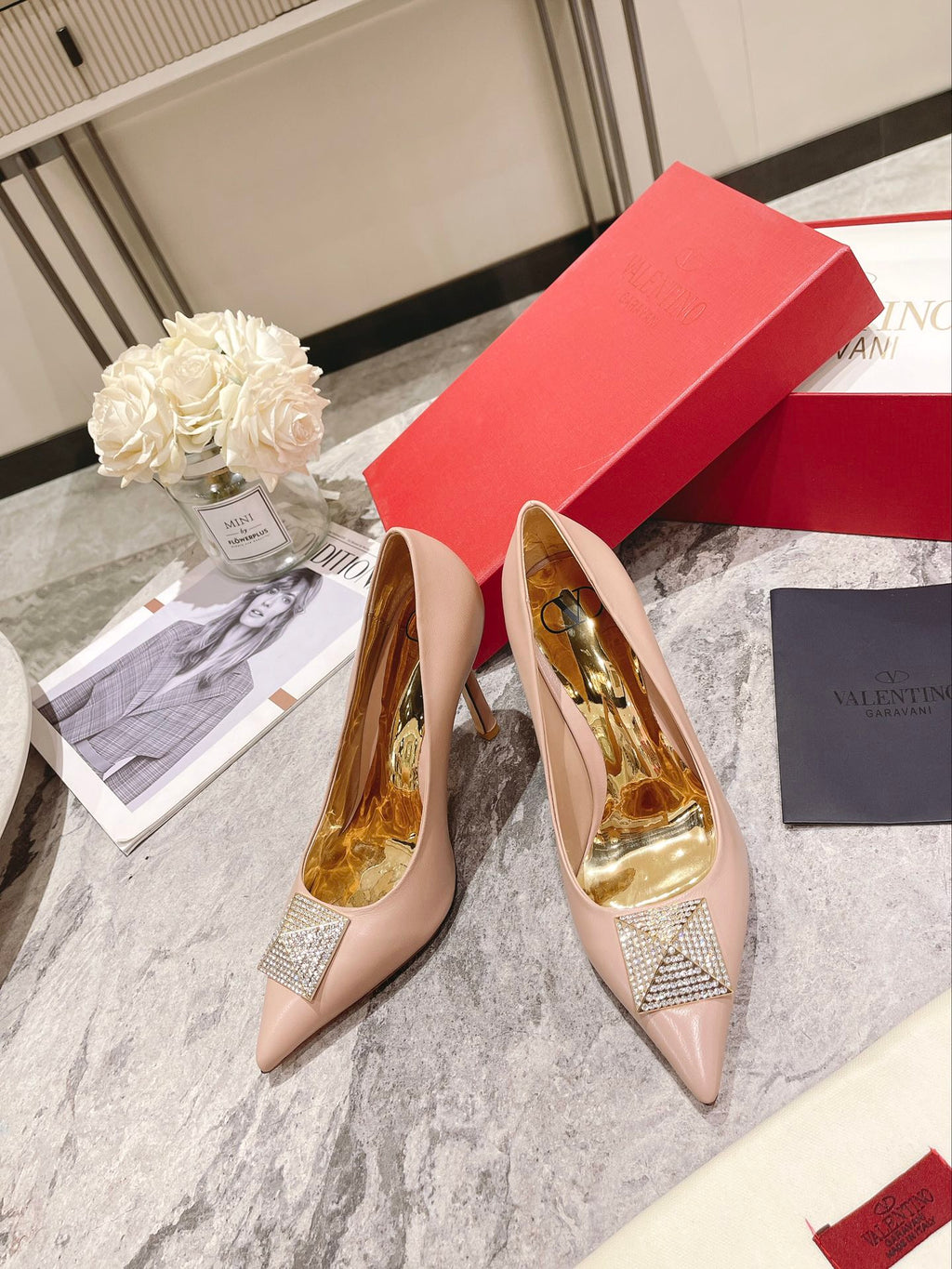 Z1WVL263 Popular sandals High heels
