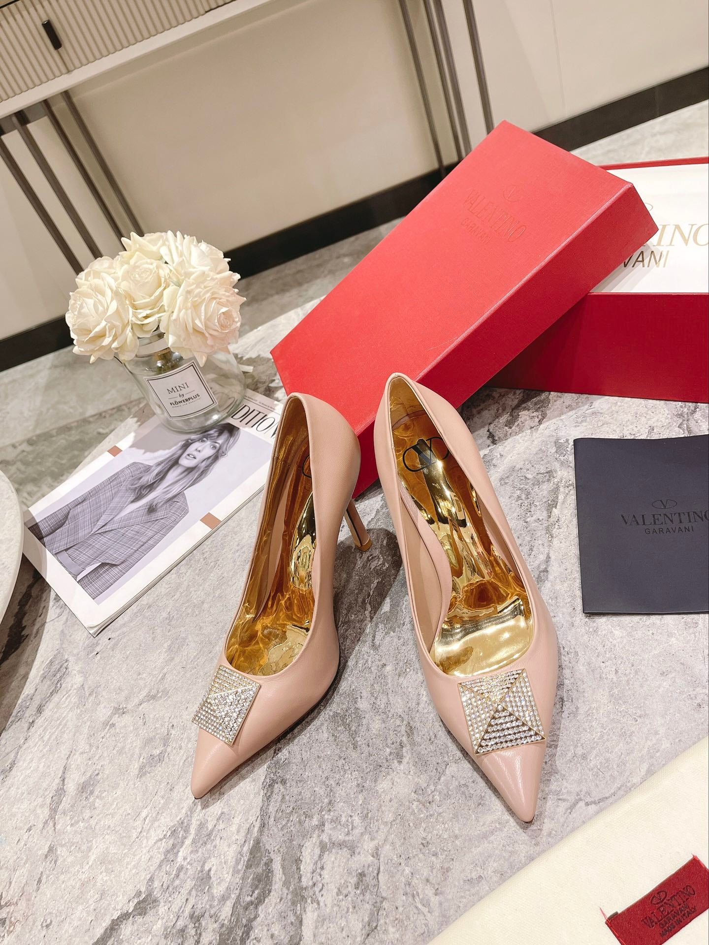 Z1WVL263 Popular sandals High heels