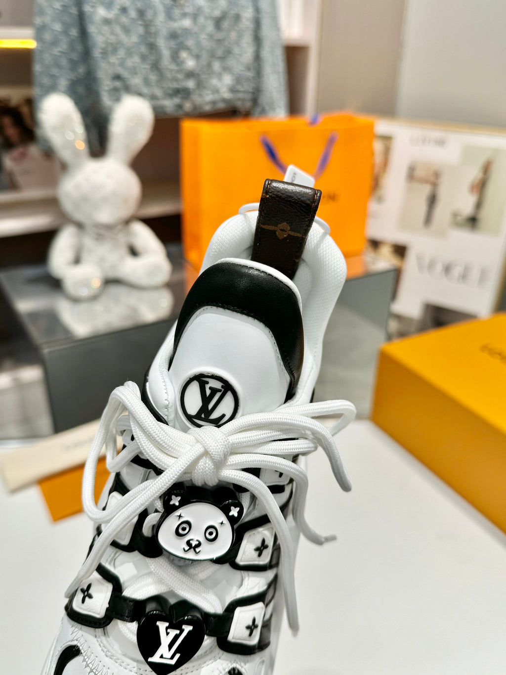 Z2Q95E177  Popular high-quality Shoes