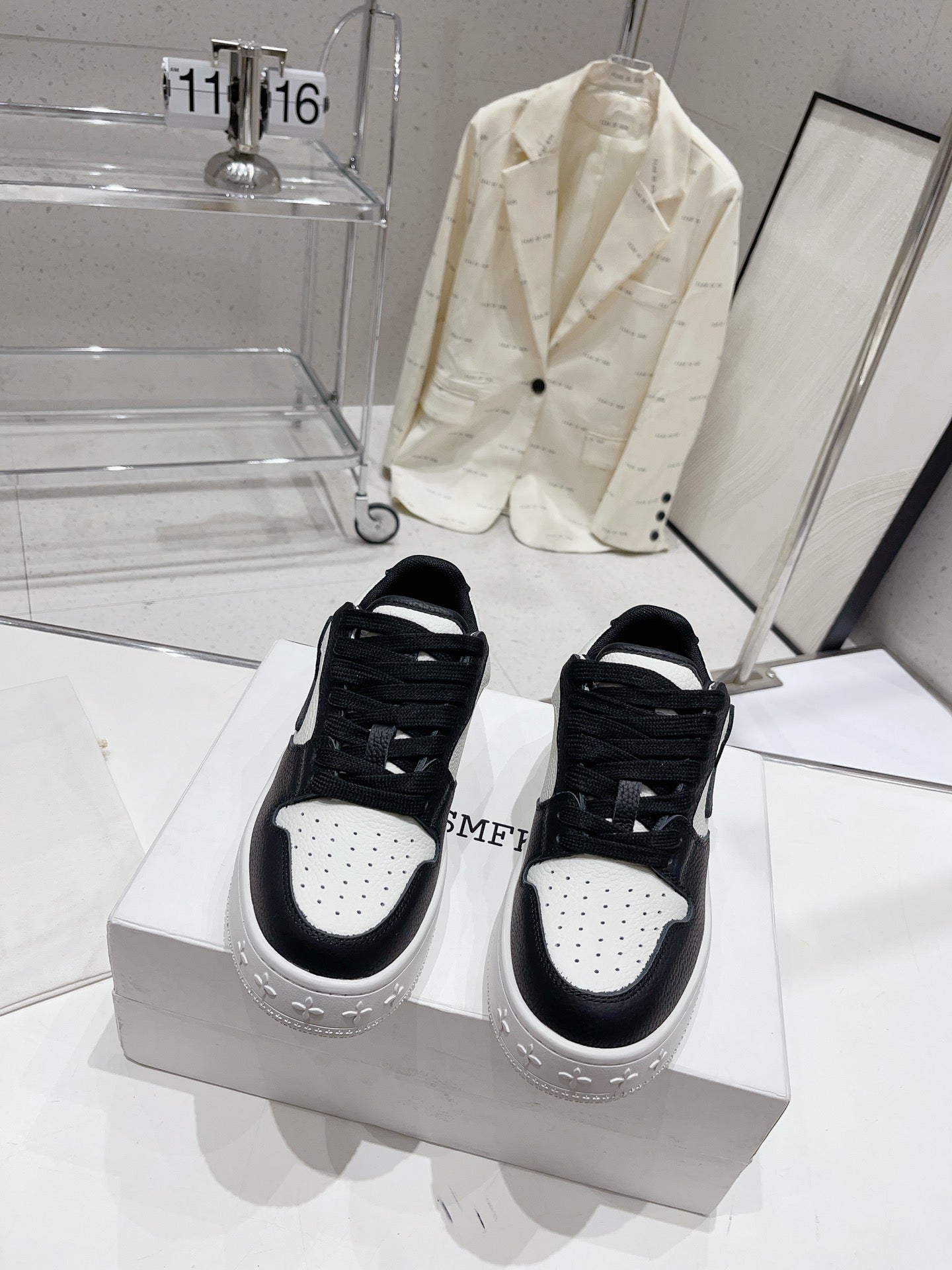 Z1Q105A345 Popular  Shoes
