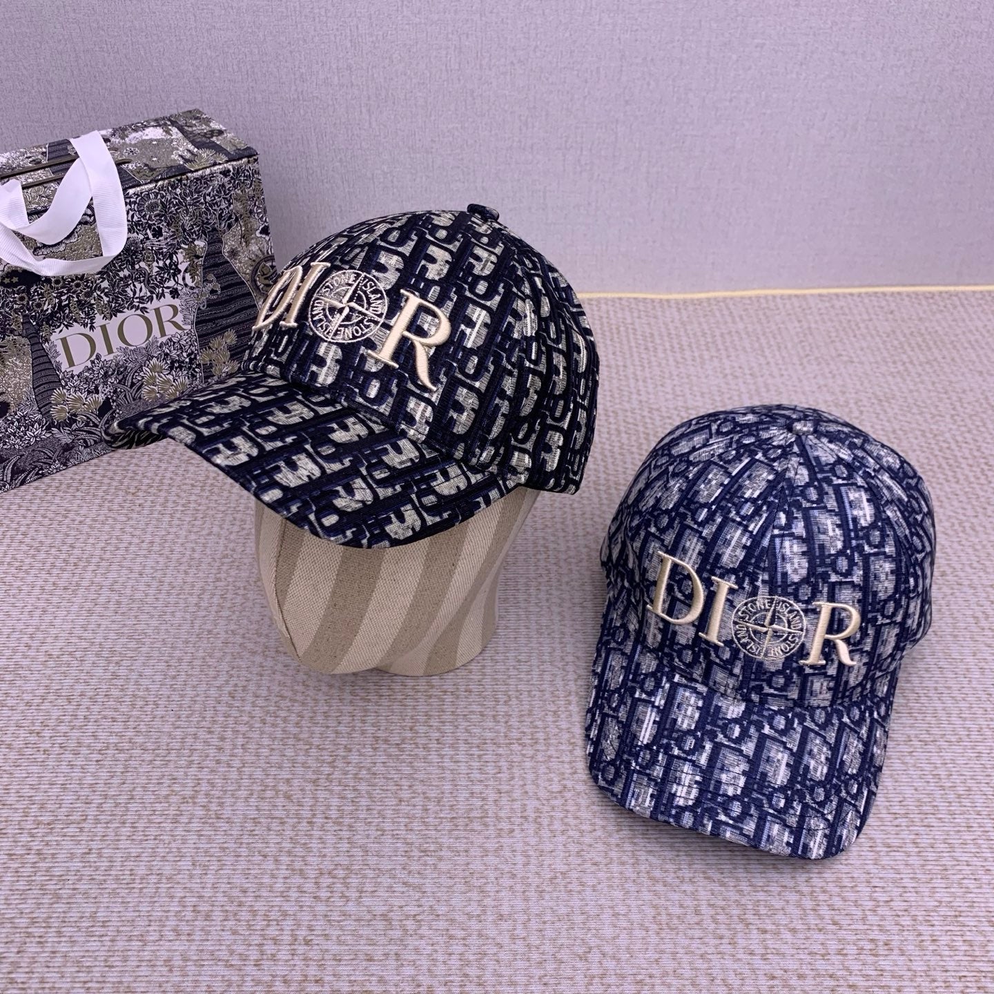 M1Q45D42 Popular  hats