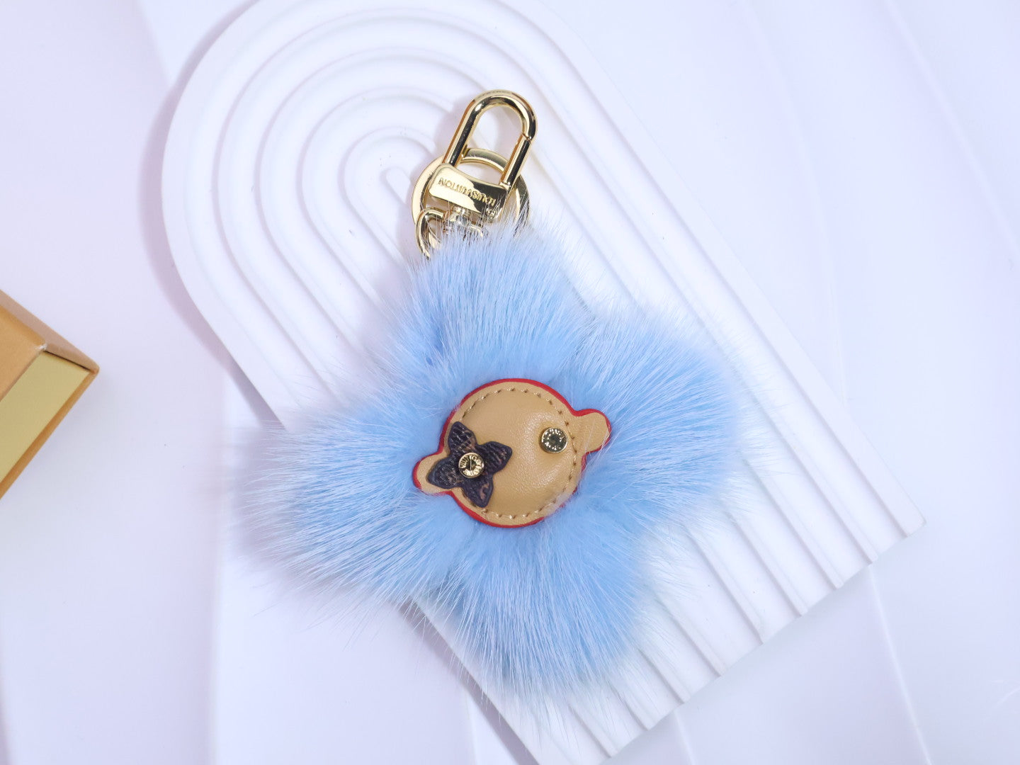 A1Q105E26 Popular bag 's charms accessories