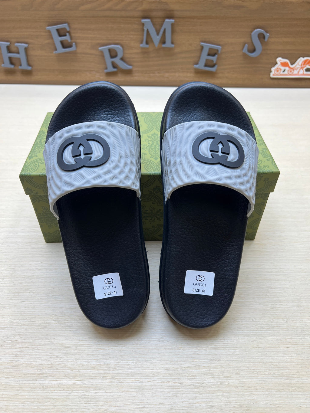 Z5R66B30 Popular Slippers