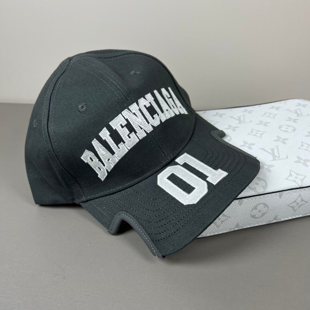 M1Z25J525 Popular  hats