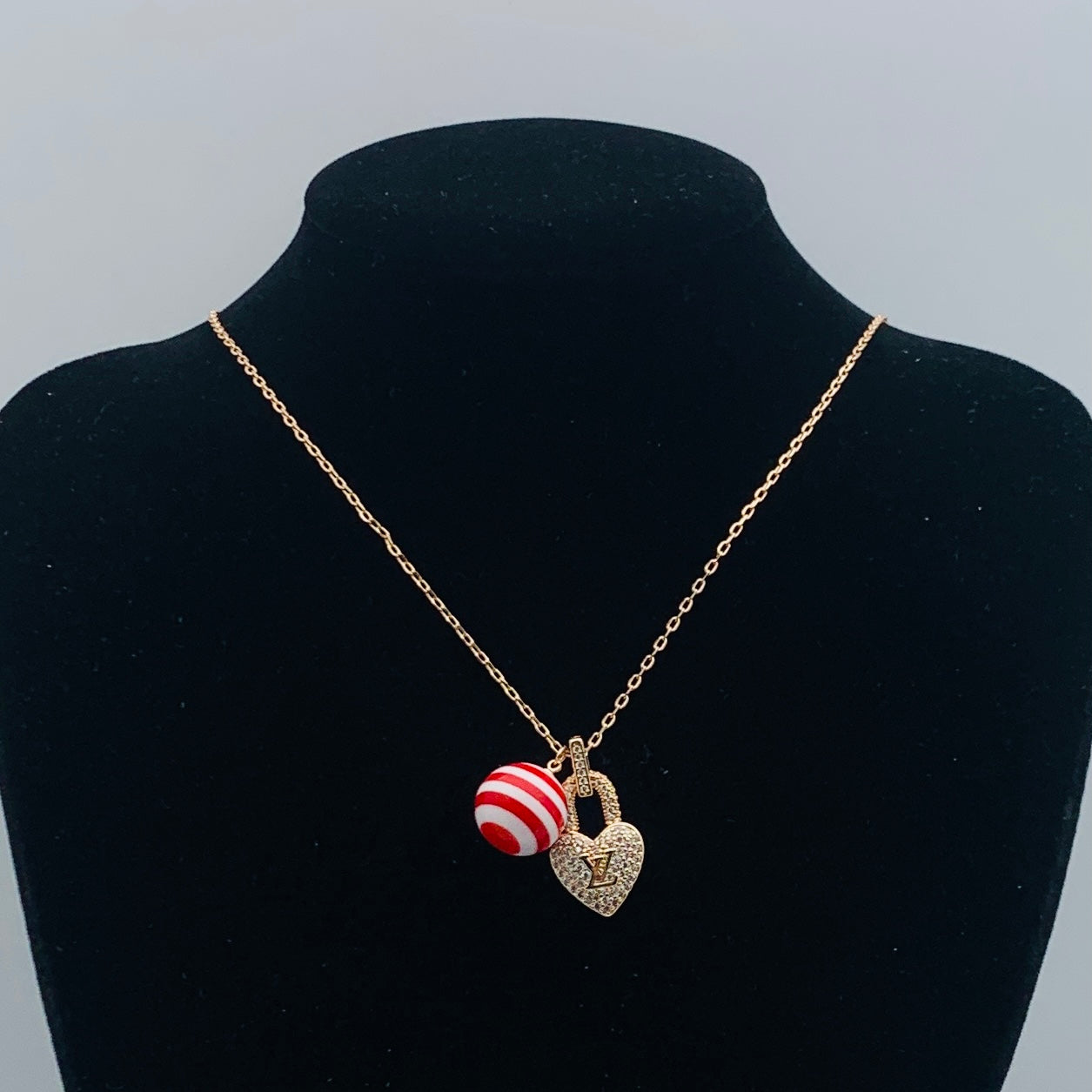 X1Q85E45X Popular Necklace