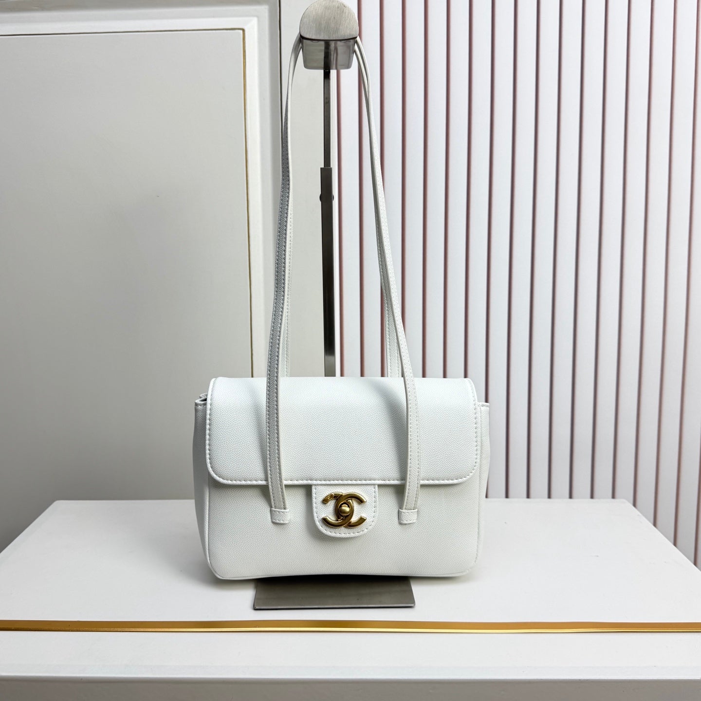 B1X46C2 Popular leather bag