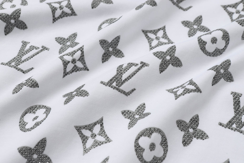 U1R45E152 Popular T-shirt
