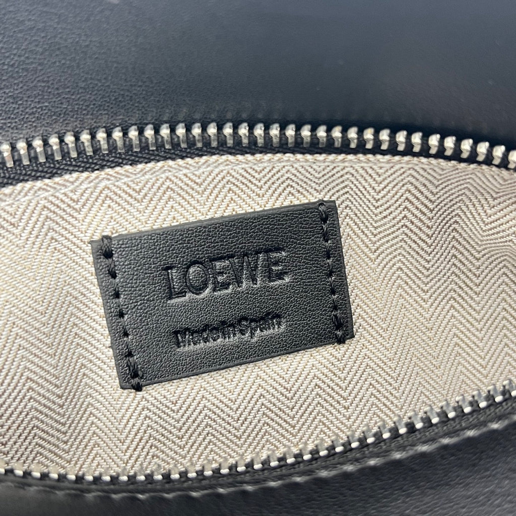 B1R66A17 Popular leather bag
