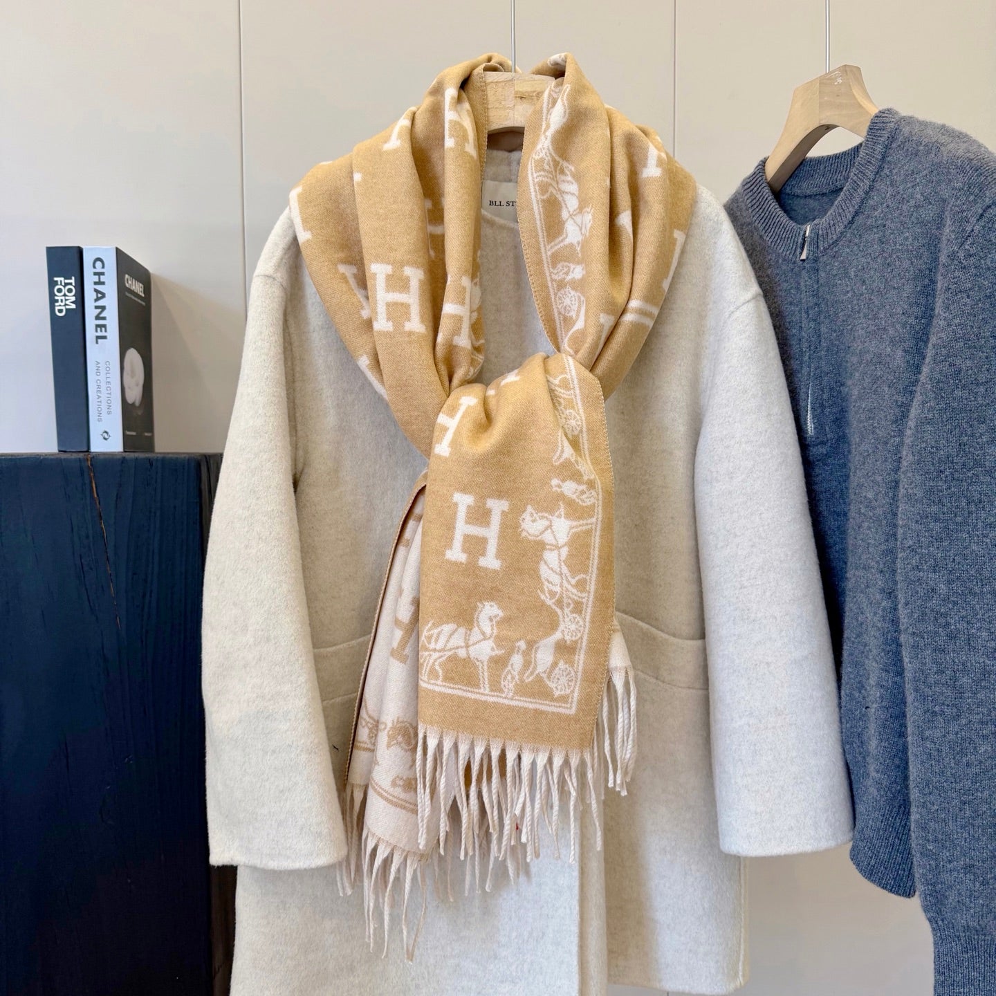 W1R86H23 Popular Winter Scarves