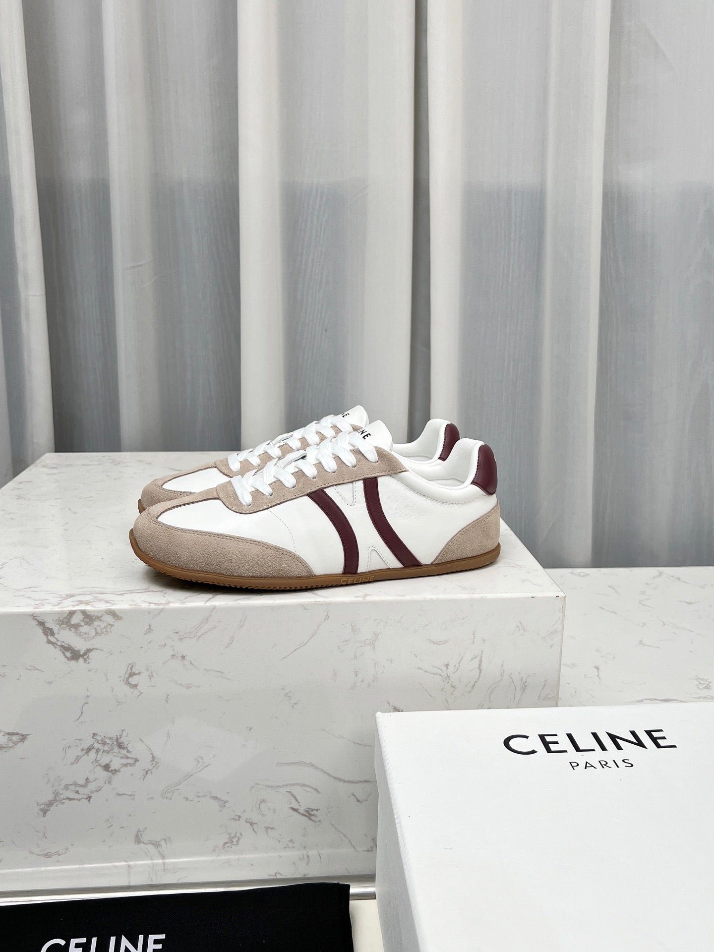 Z2Q105N270 Popular high-quality Shoes