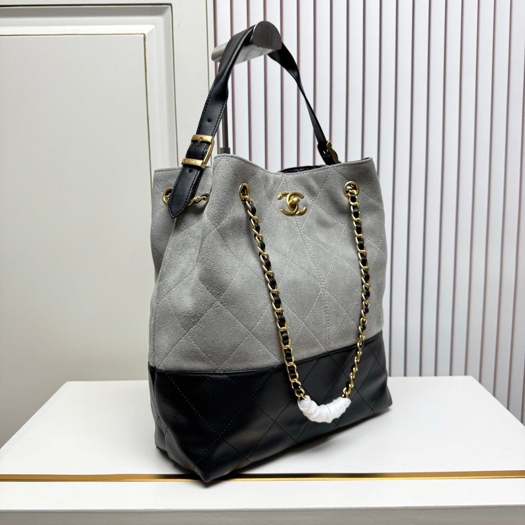 B1P46C19 Popular leather bag