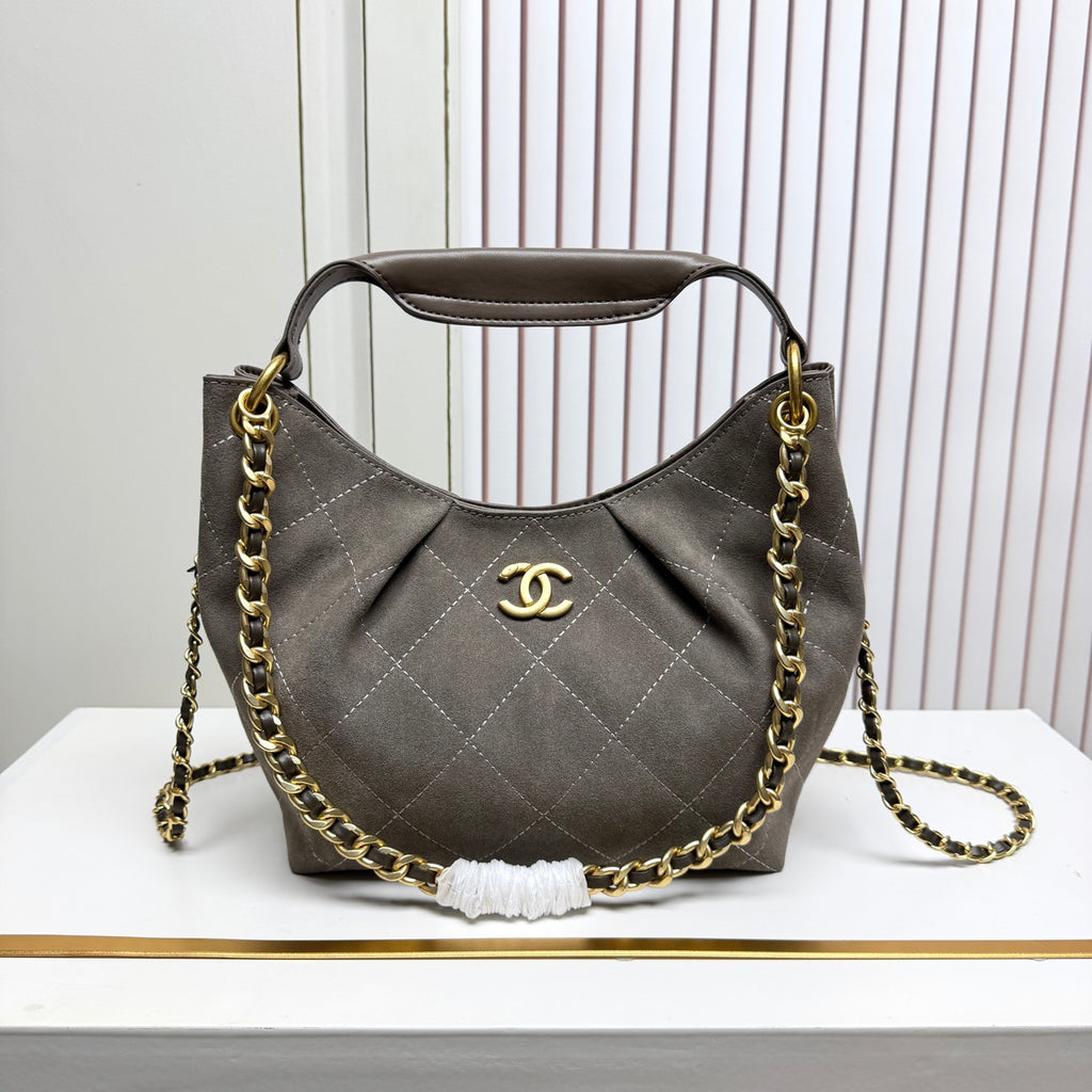 B1P46C7 Popular leather bag