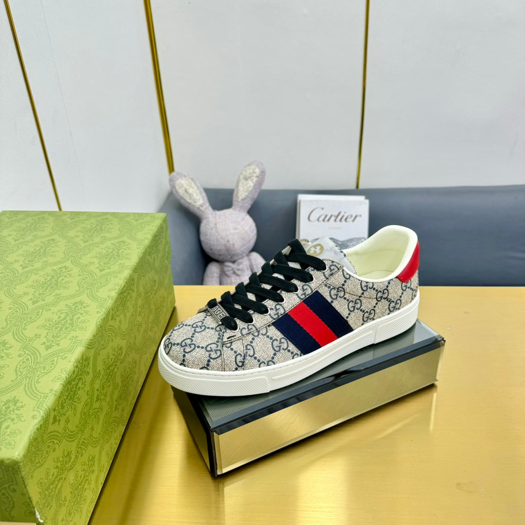 Z2Q105B386 Popular high-quality Shoes