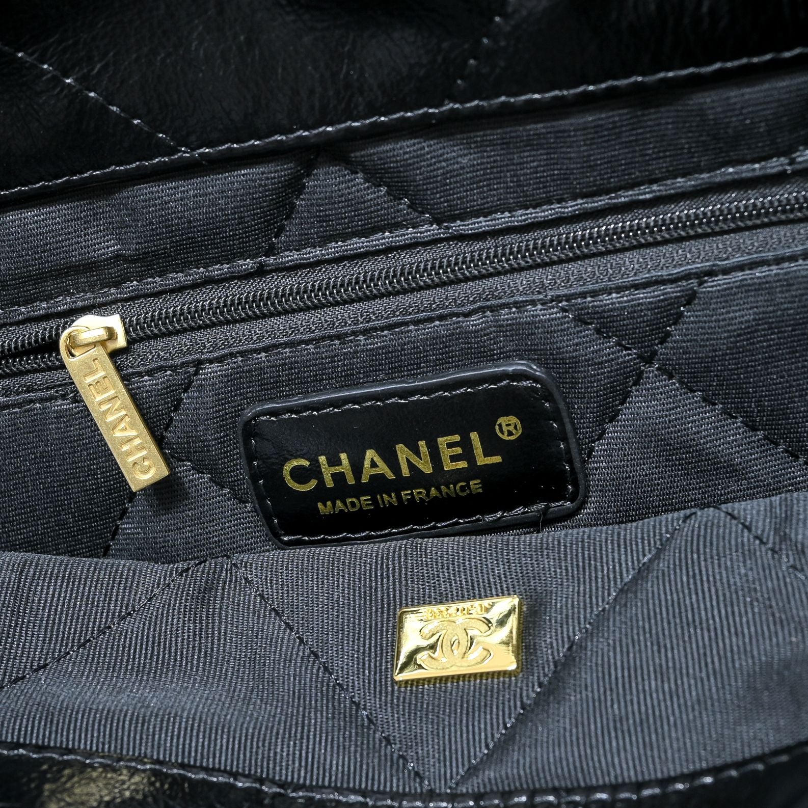 B1X43C70 Popular  leather bag 