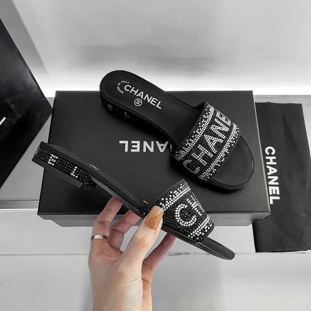 Z1ZC57 Popular sandals