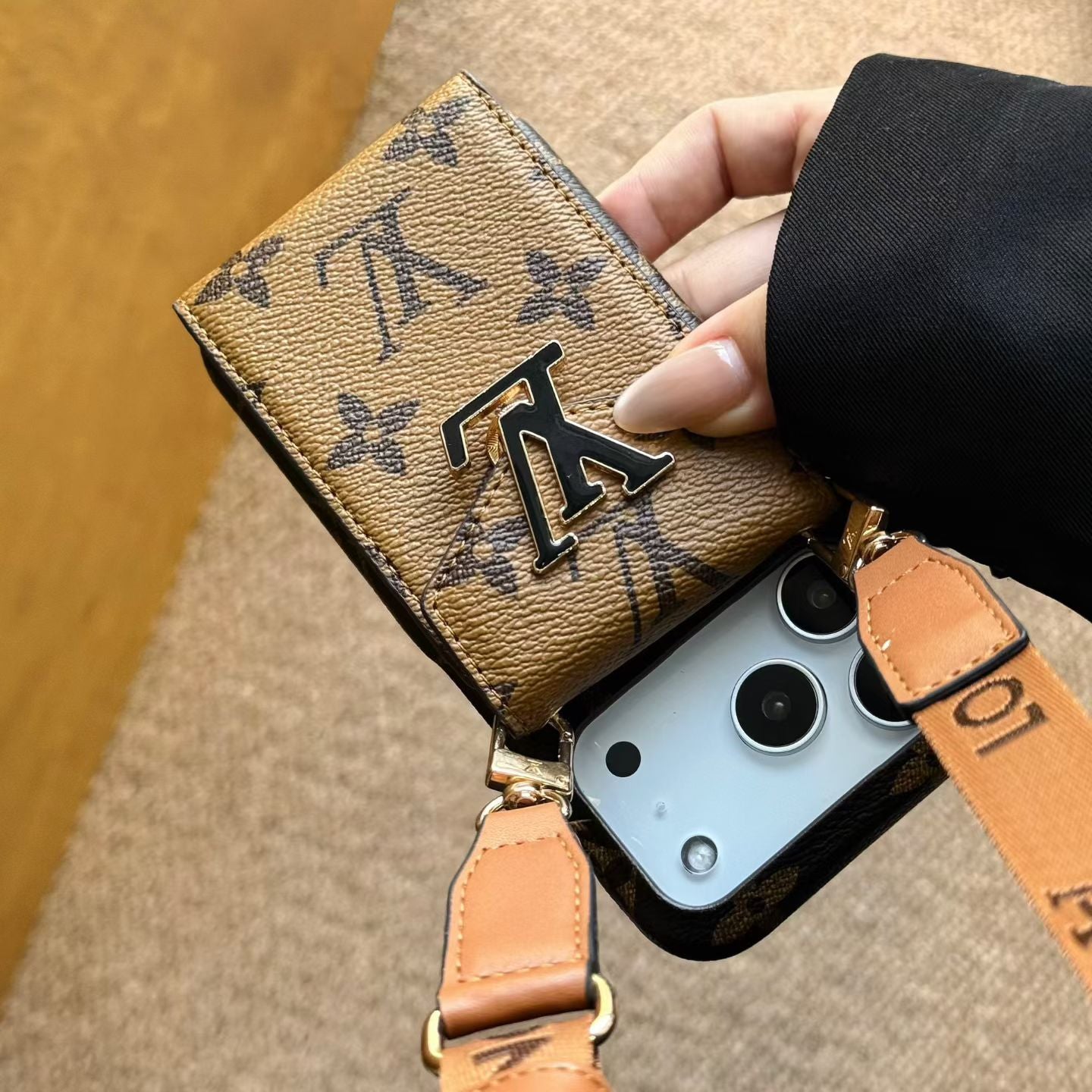 K1X36E72 Popular Phone Case